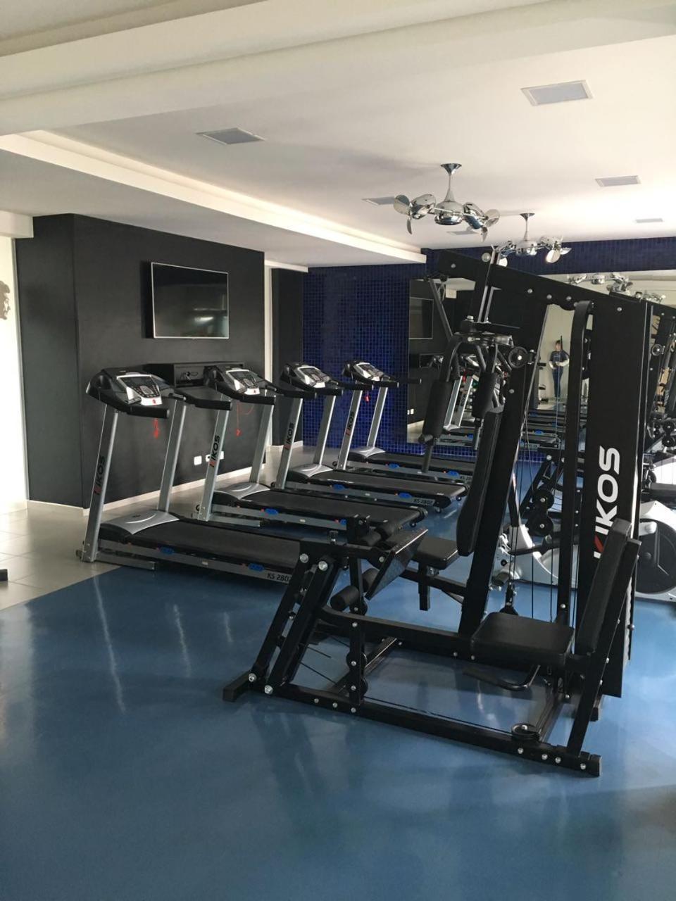 Estudio Moderno Com Linda Vista Para A Serra Куритиба Экстерьер фото