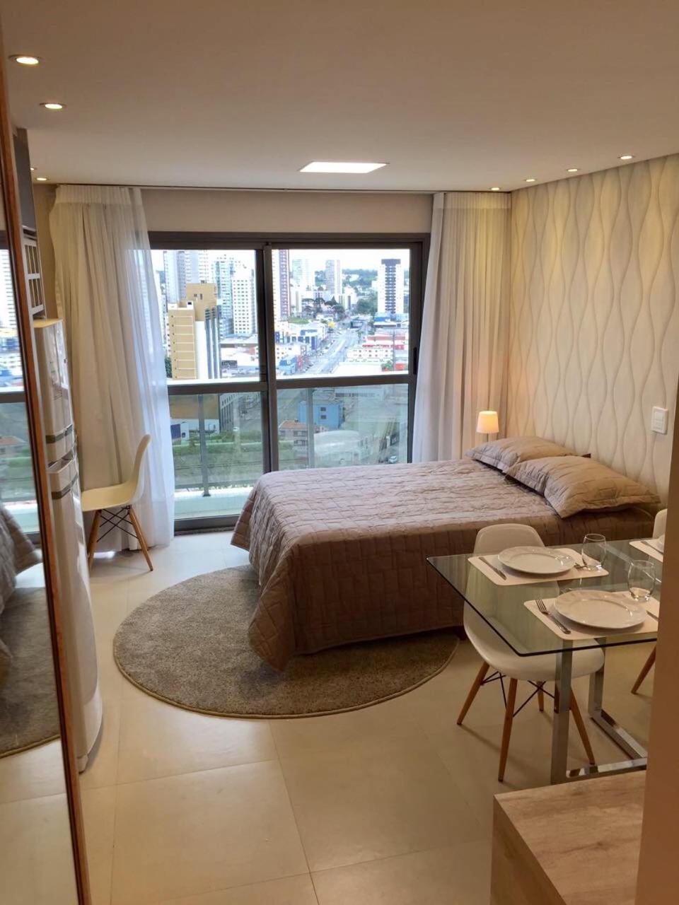Estudio Moderno Com Linda Vista Para A Serra Куритиба Экстерьер фото